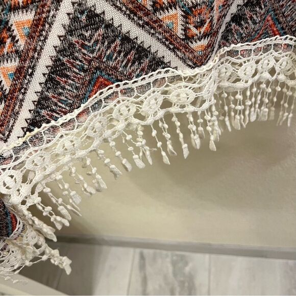 Absolutely Famous Boho Long Sleeve Top Size Small - Picture 3 of 5